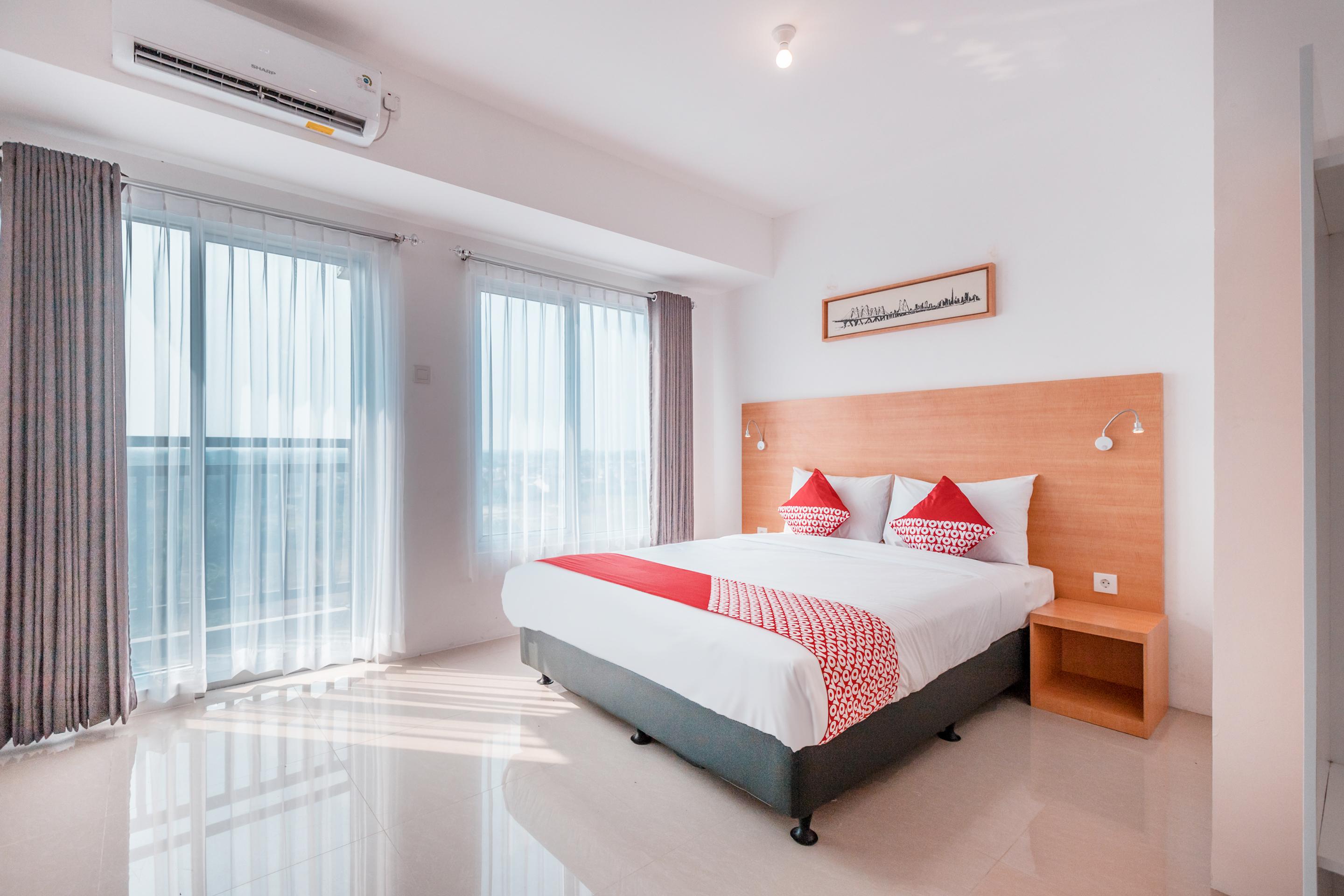 โอโย แฟล็กชิป 766 พรีมา ออร์ชาร์ด Hotel เบกาซิ ภายนอก รูปภาพ